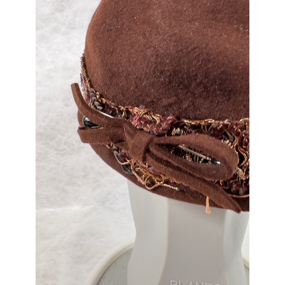 Vintage Brown Wool Felt Cloche Hat Sequin Metallic Trim Bow Accent Chocolate - Picture 5 of 9